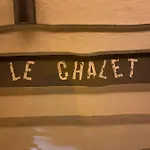 Le Chalet בקתה